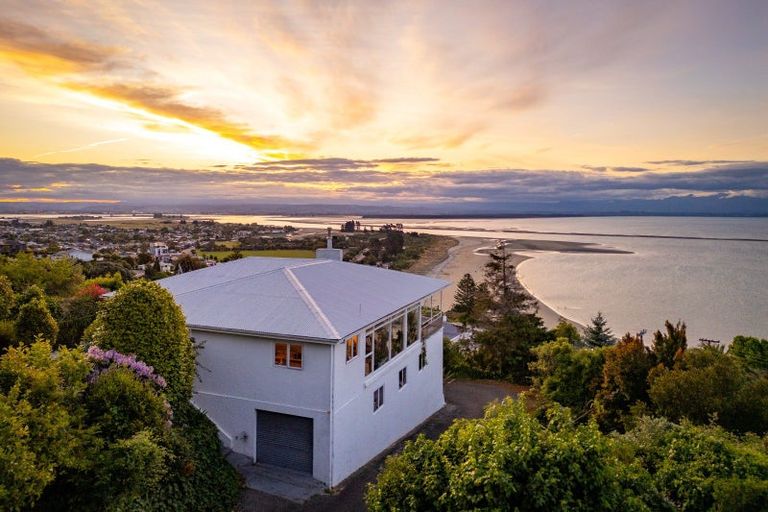 Photo of property in 99 Moana Avenue, Moana, Nelson, 7011