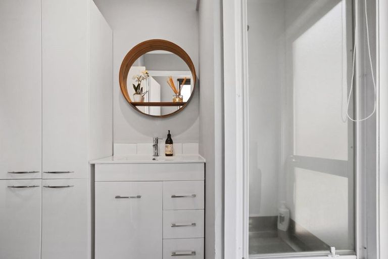 Photo of property in 1 Mount Avenue, Pauanui, Hikuai, 3579