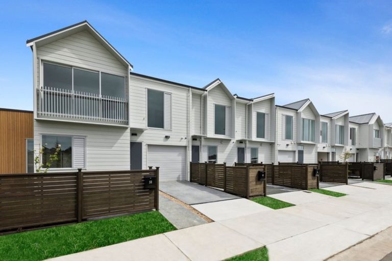 Photo of property in 34 Owen Chapman Drive, Red Beach, 0932