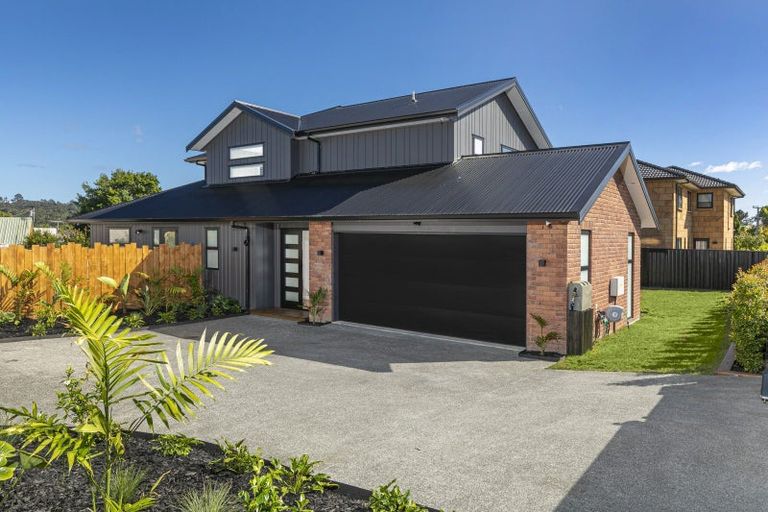 Photo of property in 2a Roland Road, Greenhithe, Auckland, 0632