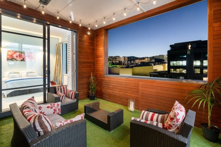Photo of property in 5u5 Tory Street, Te Aro, Wellington, 6011