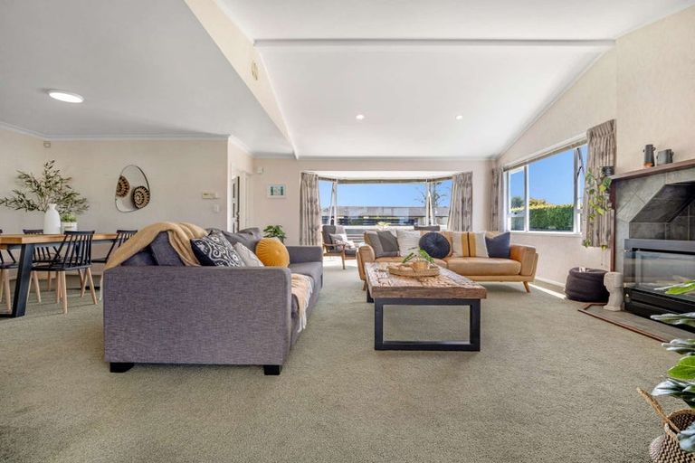 Photo of property in 25 Hillcrest Road, Otumoetai, Tauranga, 3110