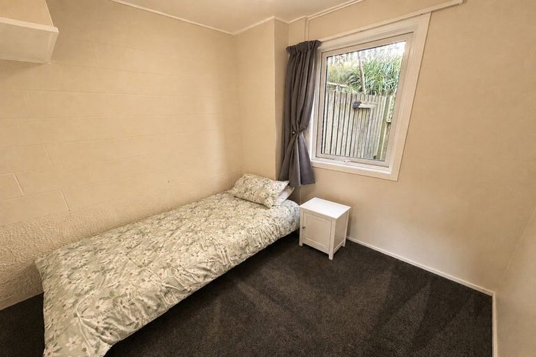 Photo of property in 3/12 Thornley Street, Titahi Bay, Porirua, 5022