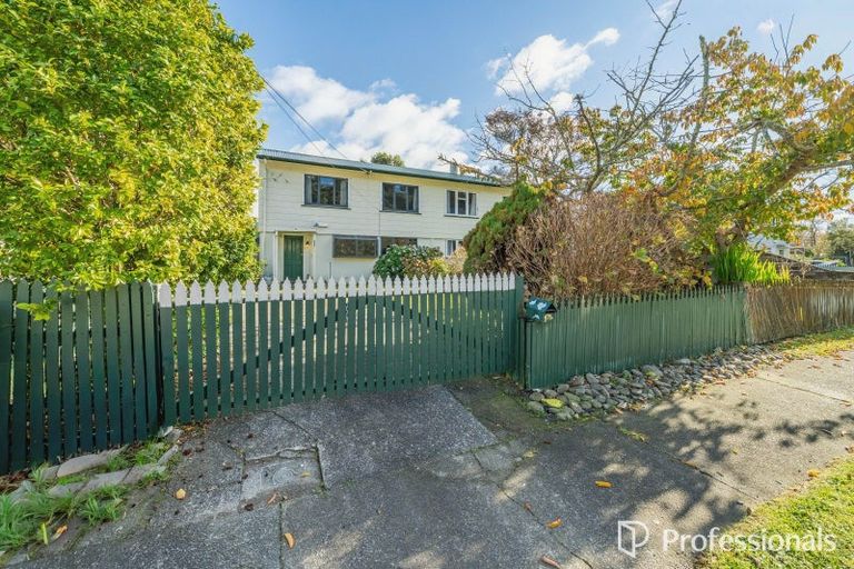 Photo of property in 1/17 Eldon Grove, Taita, Lower Hutt, 5019