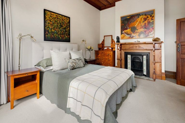 Photo of property in 23 Ruakiwi Road, Hamilton Lake, Hamilton, 3204