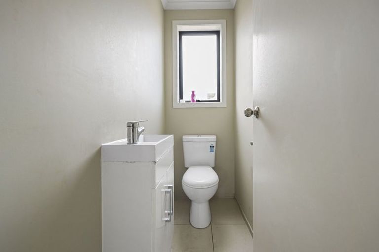 Photo of property in 202 Old Farm Road, Hamilton East, Hamilton, 3216