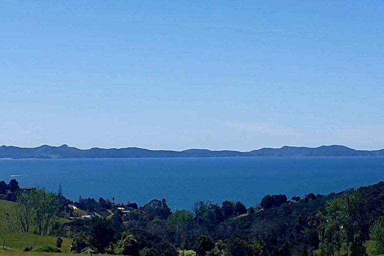Photo of property in 330 Cable Bay Block Road, Cable Bay, 0420