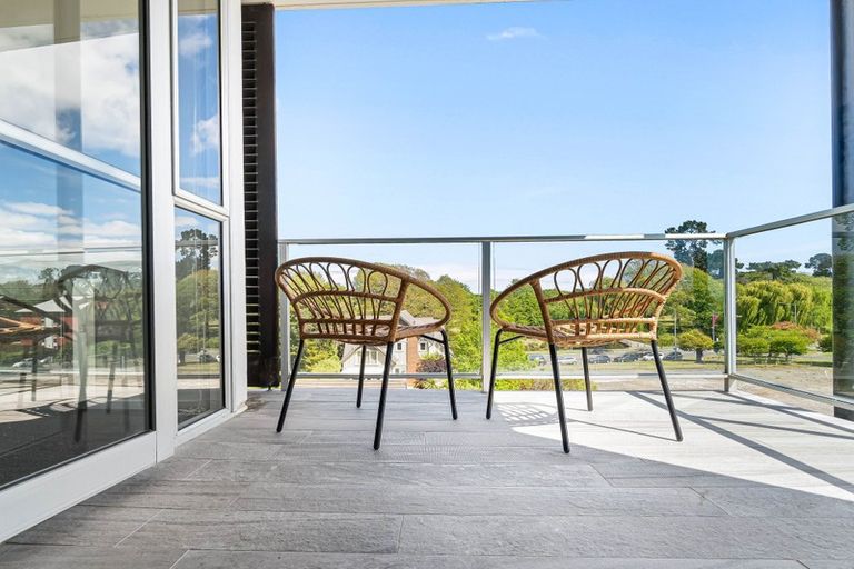 Photo of property in 17/15 Peterborough Street, Christchurch Central, Christchurch, 8013