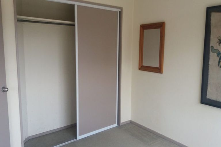 Photo of property in 17u9 Adelaide Road, Mount Cook, Wellington, 6021