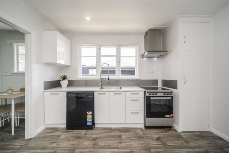 Photo of property in 7 Mcgregor Street, Milson, Palmerston North, 4414