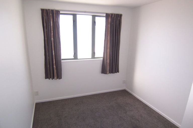 Photo of property in 2/2 Rex Street, Riccarton, Christchurch, 8041