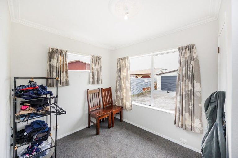 Photo of property in 86 Benmore Avenue, Cloverlea, Palmerston North, 4412