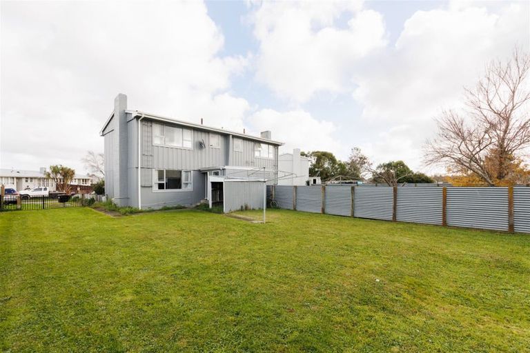 Photo of property in 8-10 Opie Place, Highbury, Palmerston North, 4412