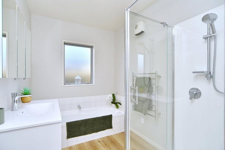 Photo of property in 4 Wagner Crescent, Northwood, Christchurch, 8051