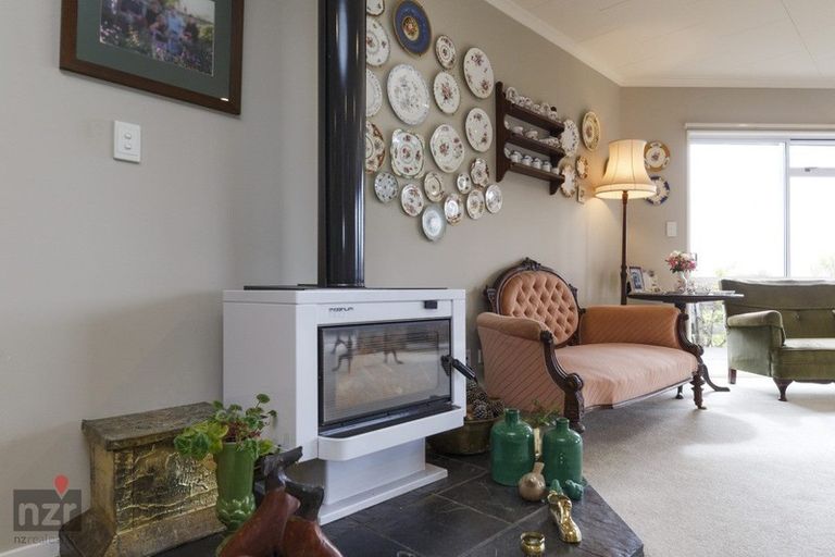 Photo of property in 86 Halcombe Road, Feilding, 4775