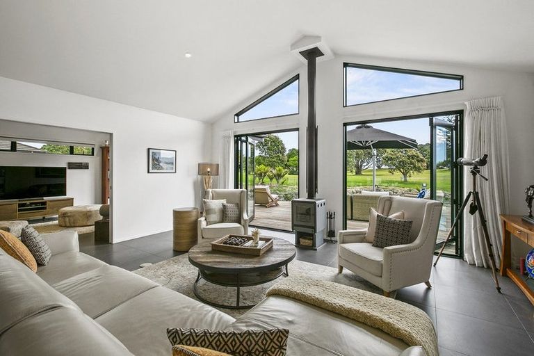 Photo of property in 49b Links Drive, Waiwhakaiho, New Plymouth, 4312