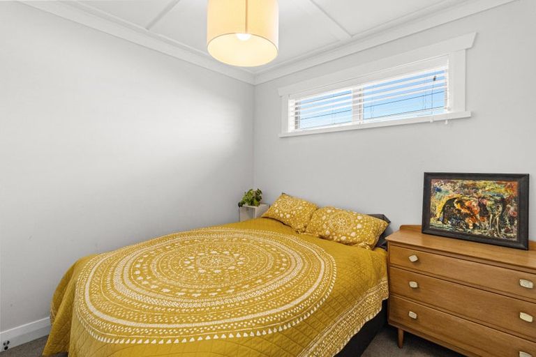 Photo of property in 30 Nobs Line, Strandon, New Plymouth, 4312