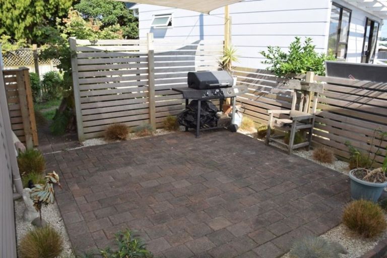Photo of property in 24 Metcalfe Road, Ranui, Auckland, 0612