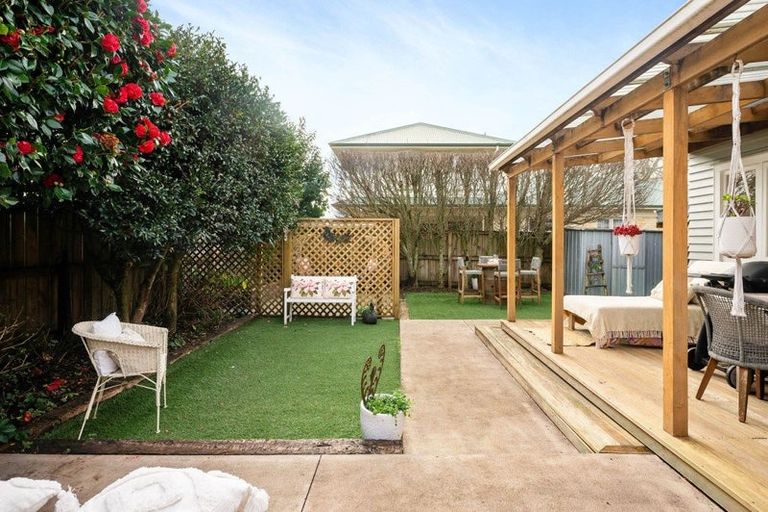 Photo of property in 25 Casey Avenue, Fairfield, Hamilton, 3214