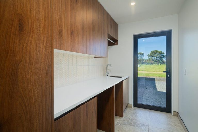 Photo of property in 23 Te Ao Wharepapa Lane, Peketa, 7373