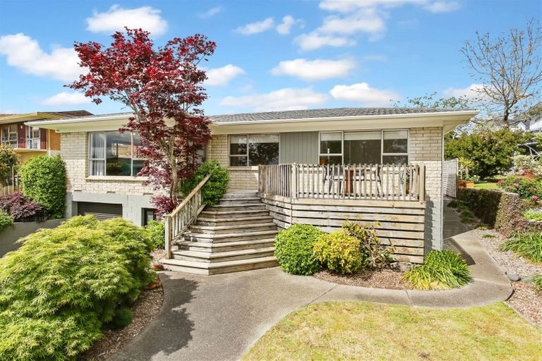Photo of property in 8 Ashby Place, Pukekohe, 2120