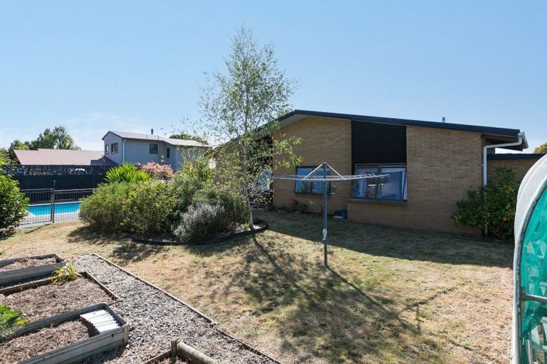Photo of property in 17d Holyrood Terrace, Waipukurau, 4200
