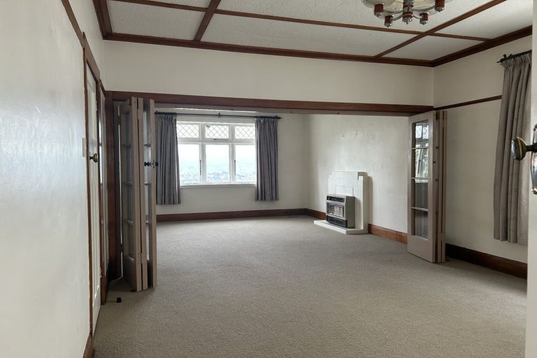 Photo of property in 76 Mitchell Street, Brooklyn, Wellington, 6021