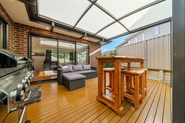 Photo of property in 5 Fern Lane, Whalers Gate, New Plymouth, 4310