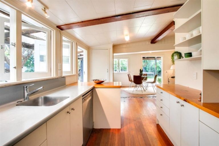 Photo of property in 23 Pipi Street, Te Awanga, 4102