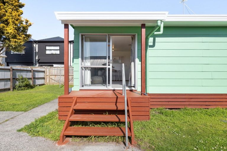 Photo of property in 56 Campbell Street, Frankton, Hamilton, 3204