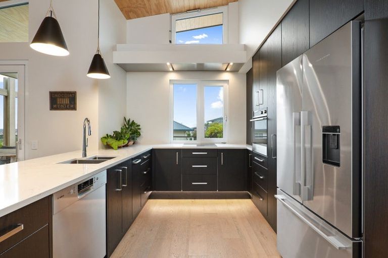Photo of property in 22 Woodlau Rise, Huntsbury, Christchurch, 8022