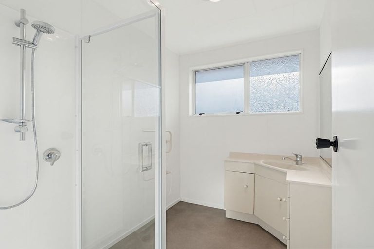 Photo of property in 9 Akepiro Place, Tawhero, Whanganui, 4501