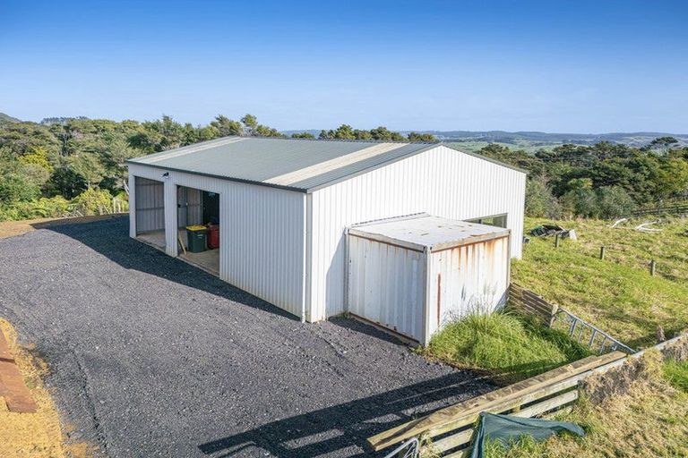 Photo of property in 236 Wishart Road, Helensville, 0875