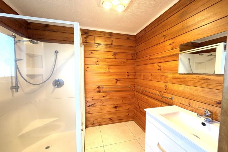 Photo of property in 97 Pakuranga Road, Pakuranga, Auckland, 2010