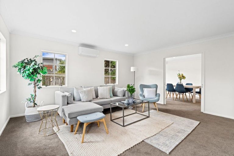 Photo of property in 14 Olliver Grove, Waikanae Beach, Waikanae, 5036