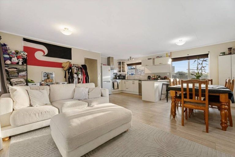 Photo of property in 38b Kaitemako Road, Welcome Bay, Tauranga, 3112