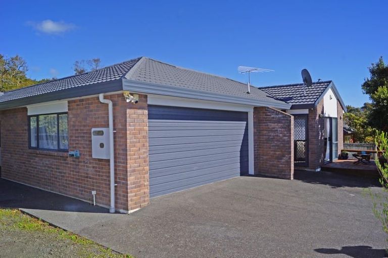 Photo of property in 58 Hewlett Road, Massey, Auckland, 0614
