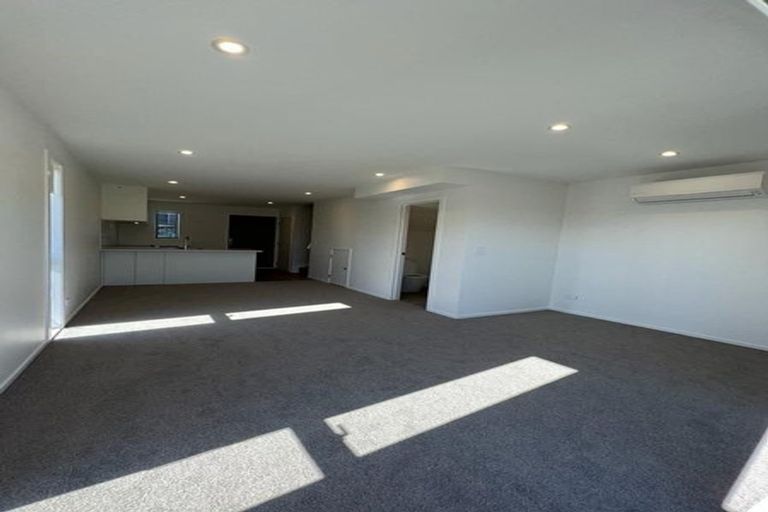 Photo of property in 141 Ngae Place, Mangere East, Auckland, 2024