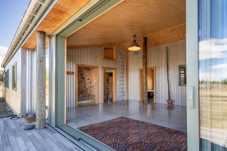 Photo of property in 320 Manuka Terrace, Ben Ohau, Twizel, 7999