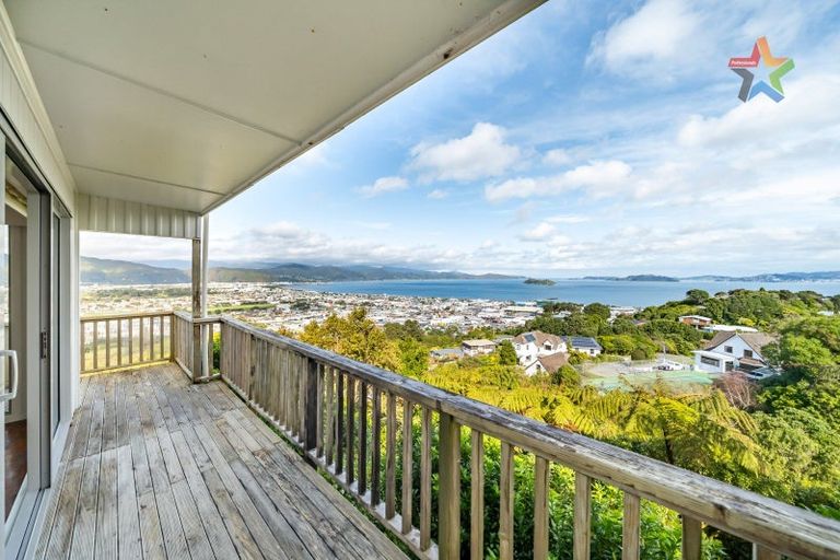 Photo of property in 5/30 London Road, Korokoro, Lower Hutt, 5012