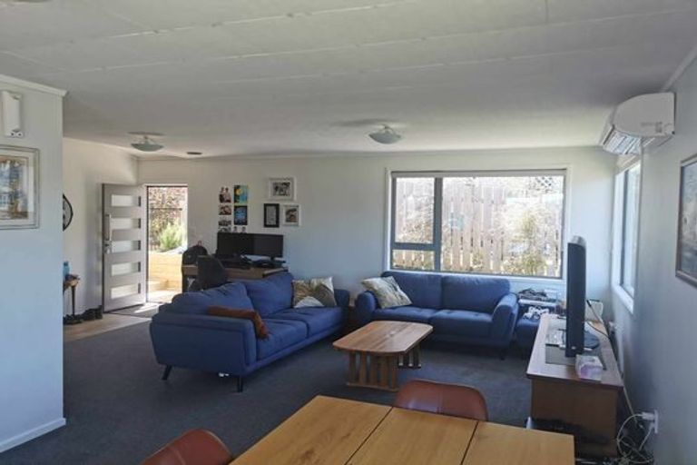 Photo of property in 4 Staysail Place, Whitby, Porirua, 5024