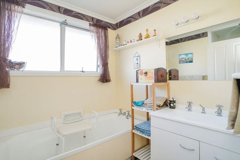 Photo of property in 37 Anglesey Street, Hawthorndale, Invercargill, 9810