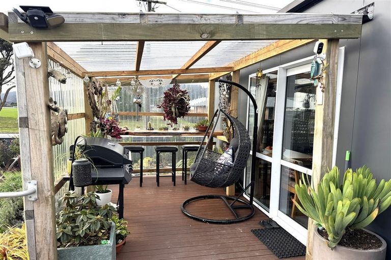 Photo of property in 2 Coakley Street, Blaketown, Greymouth, 7805