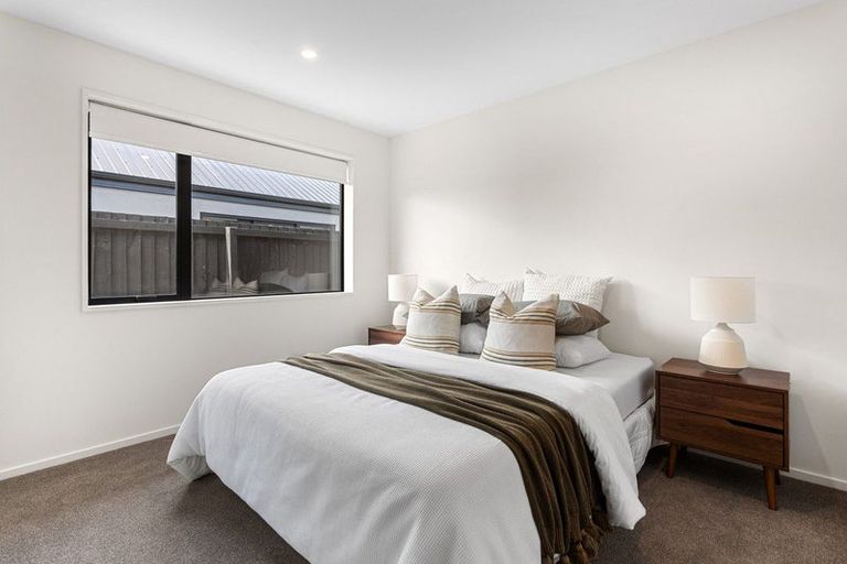 Photo of property in 33 Selfe Crescent, Burwood, Christchurch, 8083