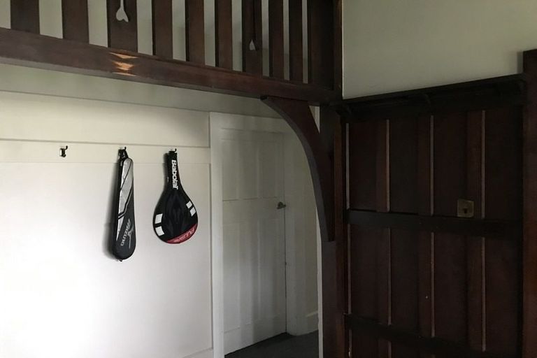 Photo of property in 42 Lyndon Street, Riccarton, Christchurch, 8041