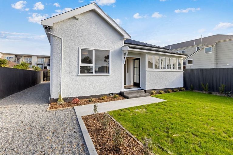 Photo of property in 7/16 Grenville Street, Waltham, Christchurch, 8011