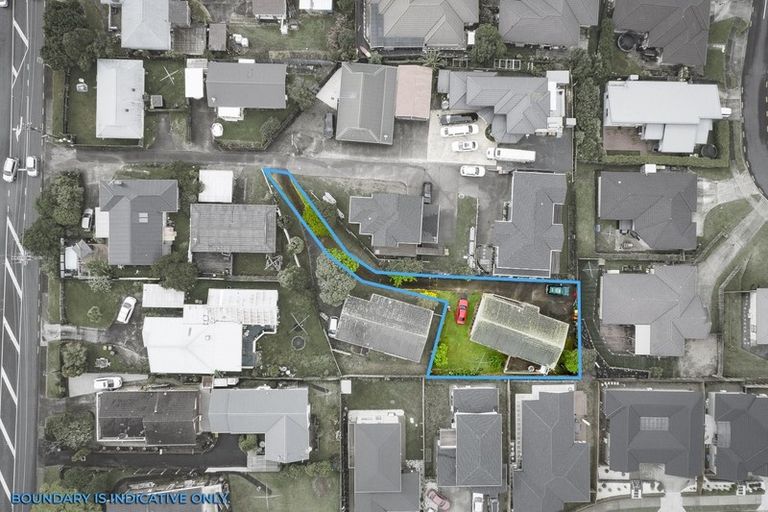 Photo of property in 150a Don Buck Road, Massey, Auckland, 0614