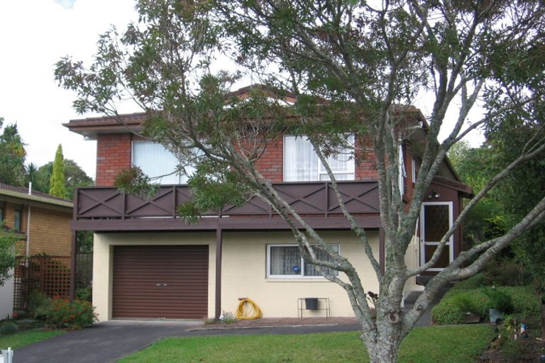 Photo of property in 25 Ciprian Place, Henderson, Auckland, 0612