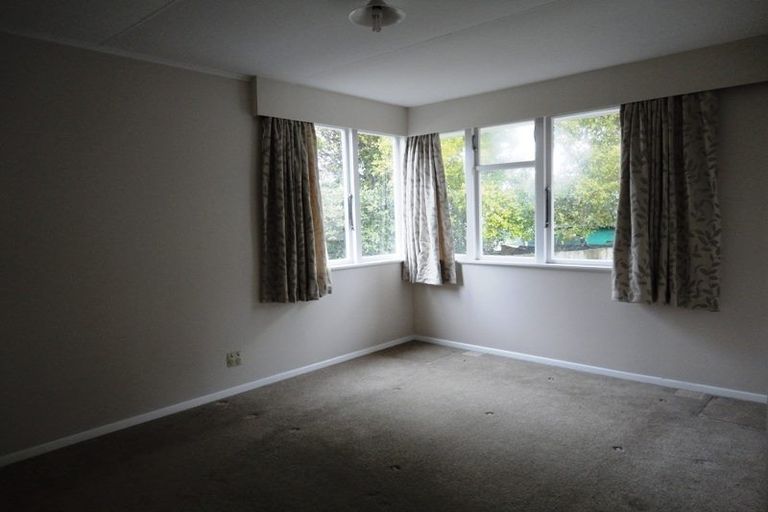 Photo of property in 6 Waikaremoana Place, Pakuranga Heights, Auckland, 2010