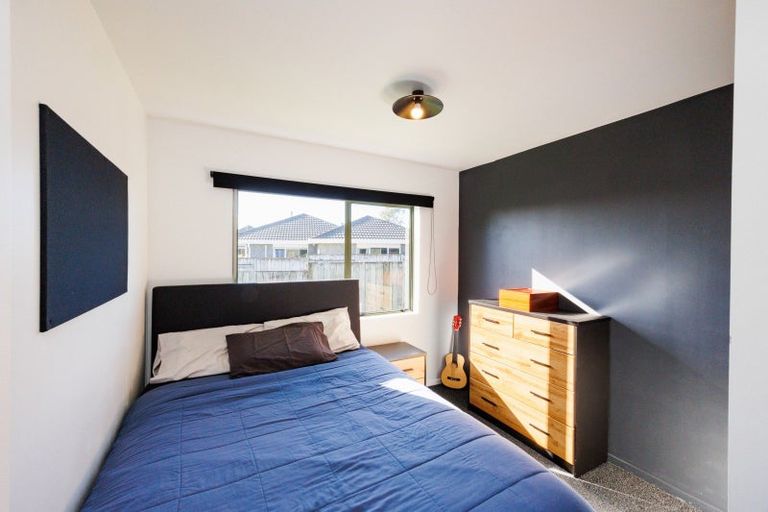 Photo of property in 5 Abby Road, Fitzherbert, Palmerston North, 4410